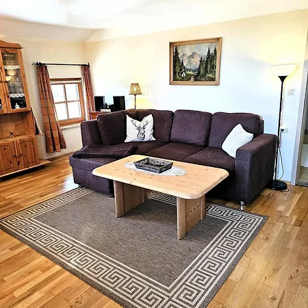 Plattenberger Hof Farm stay *